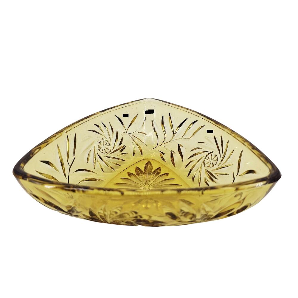Amber Ashtray Hazel Atlas Pinwheel Design Triangle Dish Mid-Century VTG 6 3/4'